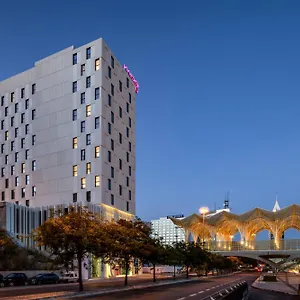 Hotel Moxy Oriente Lisbon