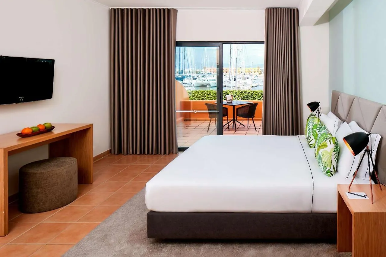 Nh Marina Portimao Resort Португалия