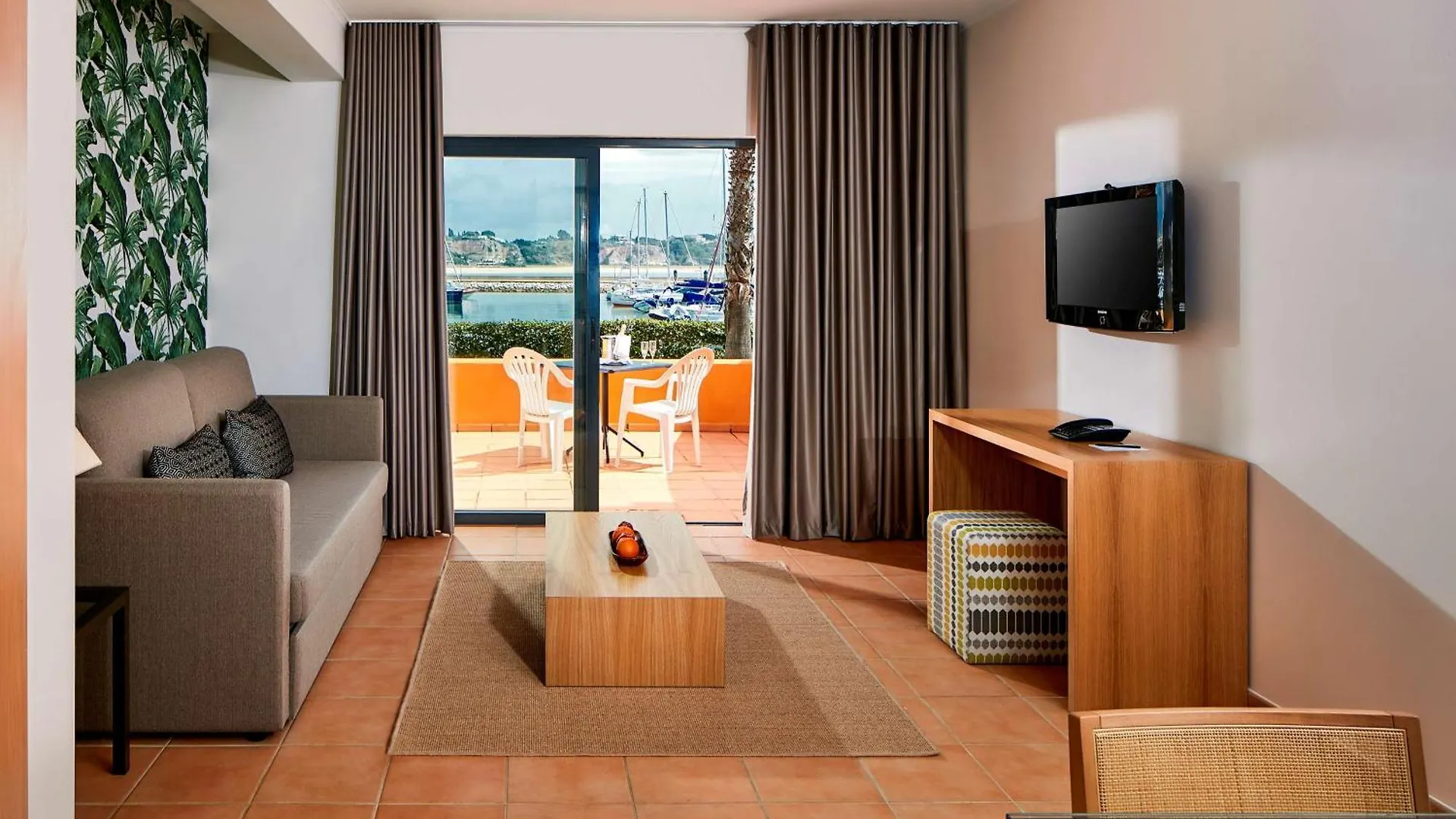 Nh Marina Portimao Resort Hotel