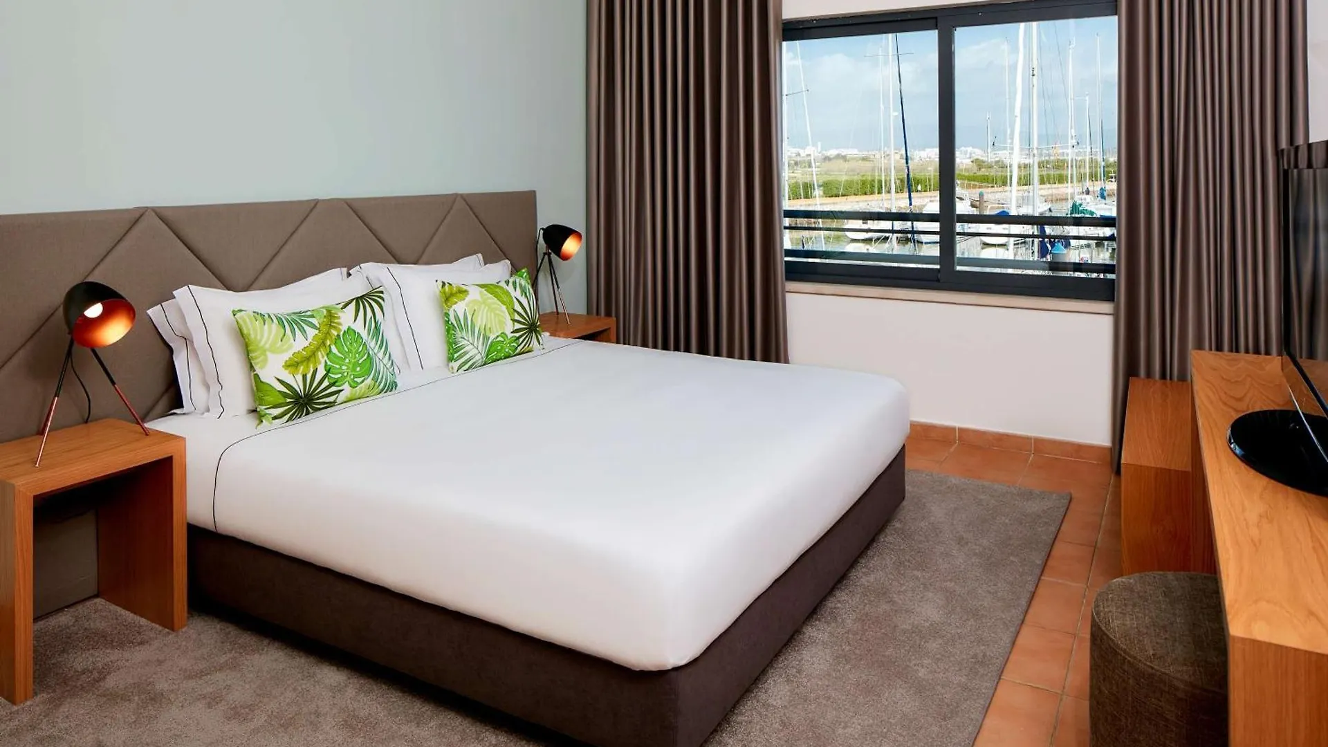 Nh Marina Portimao Resort 4*,  Portugal